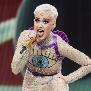 Katy Perry e Chris Martin si tengono per mano: nuova coppia?