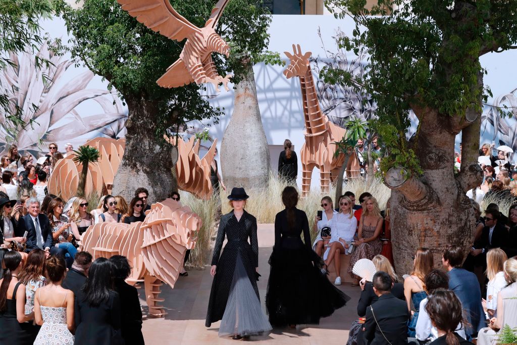 Esploratrice chic, la donna di Dior Haute Couture Esploratrice chic, la donna di Dior Haute Couture