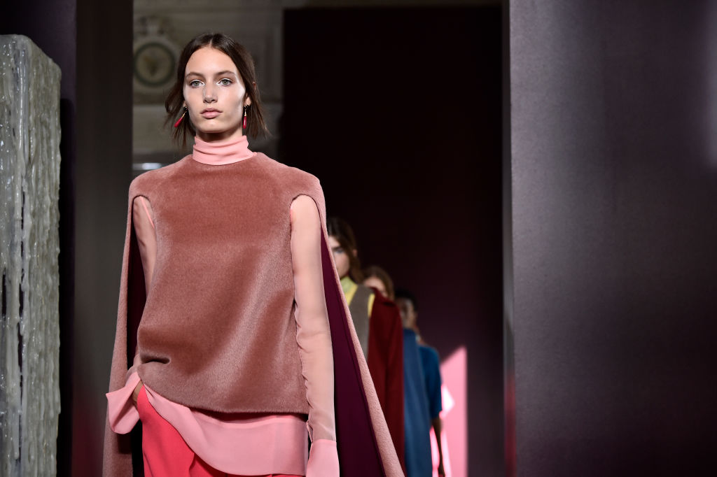 Le sacerdotesse di Valentino secondo Pierpaolo Piccioli Le sacerdotesse di Valentino secondo Pierpaolo Piccioli