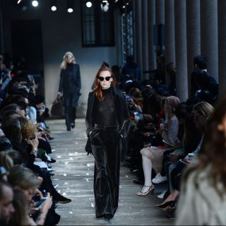 Il tailleur pantalone di tendenza per l'inverno