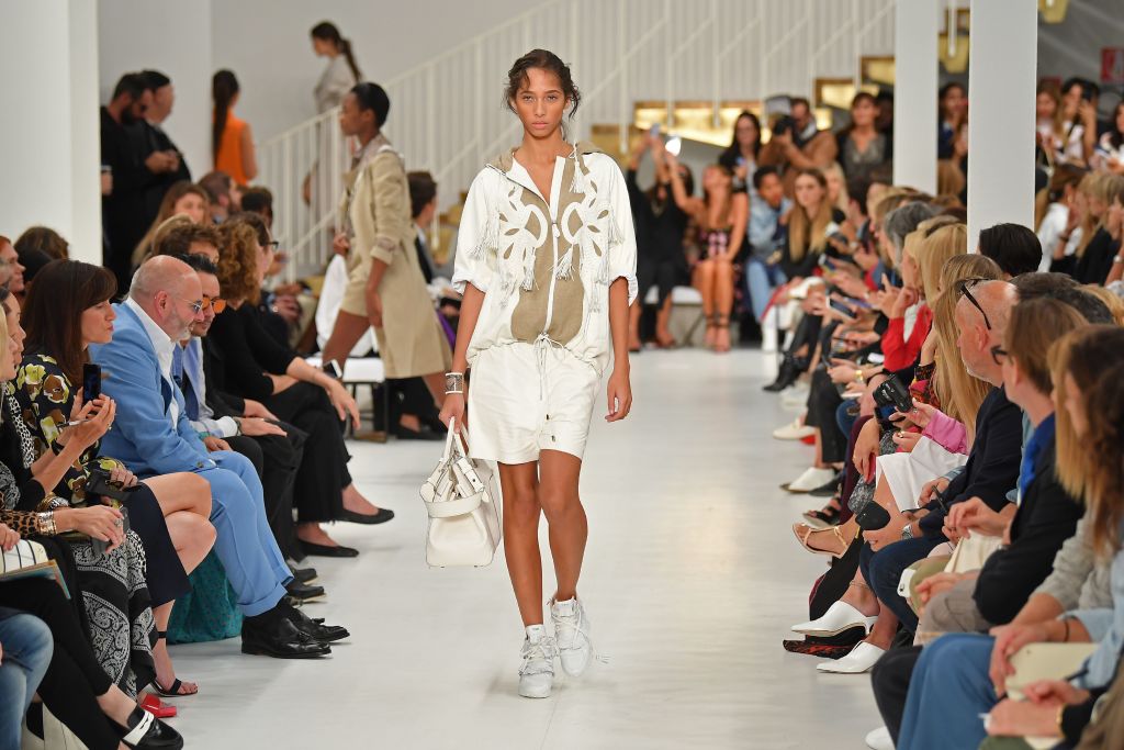 La donna Tod's nella giungla urbana La donna Tod's nella giungla urbana