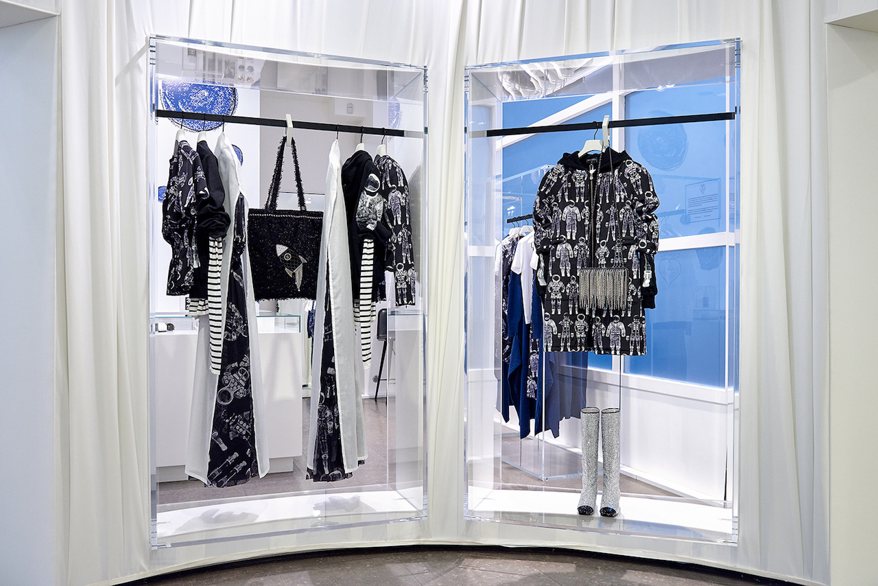 Chanel at Colette: un mese di eventi nello store parigino Chanel at Colette: un mese di eventi nello store parigino