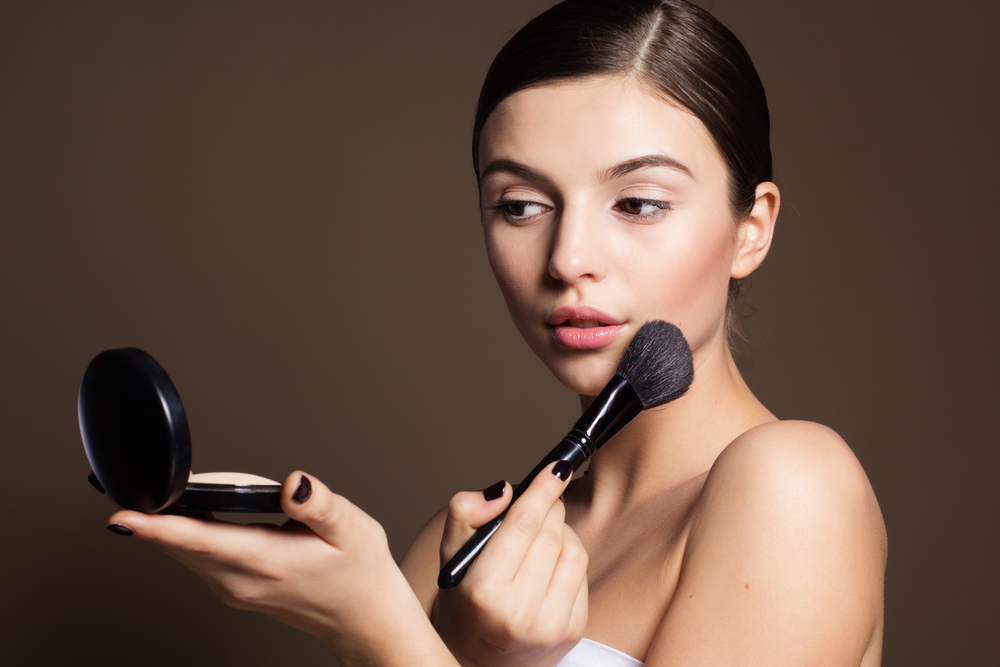 Tutto su un indispensabile del make up: la cipria Tutto su un indispensabile del make up: la cipria