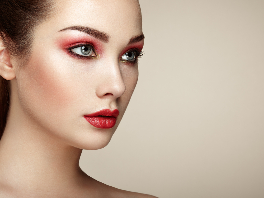 Make up di Natale: le collezioni beauty più glam Make up di Natale: le collezioni beauty più glam