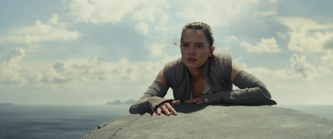 Star Wars: Gli ultimi Jedi, trama e recensione Star Wars: Gli ultimi Jedi, trama e recensione