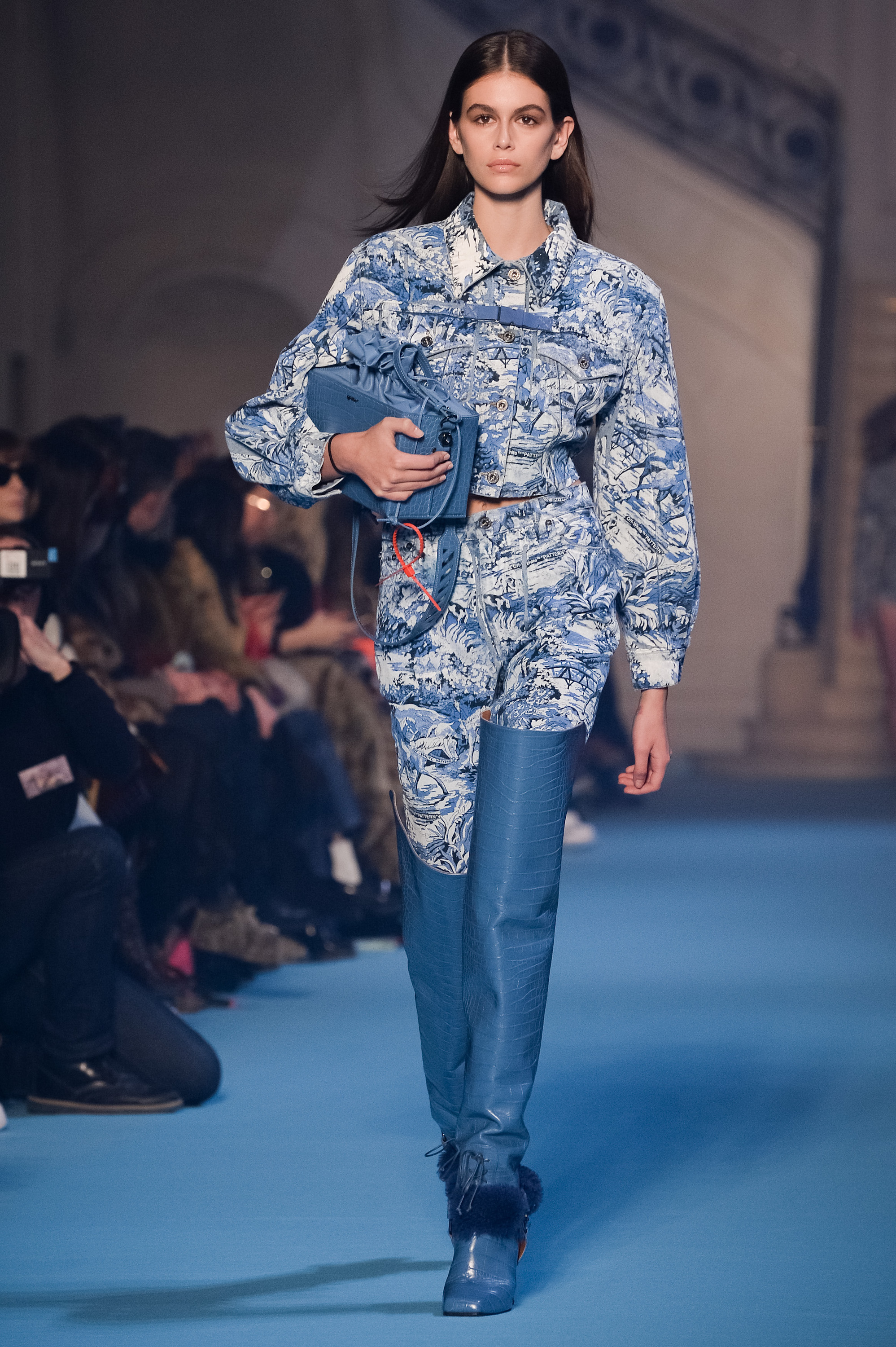 Off-White, la sfilata Autunno-Inverno 2018/19, le foto Off-White, la sfilata Autunno-Inverno 2018/19, le foto