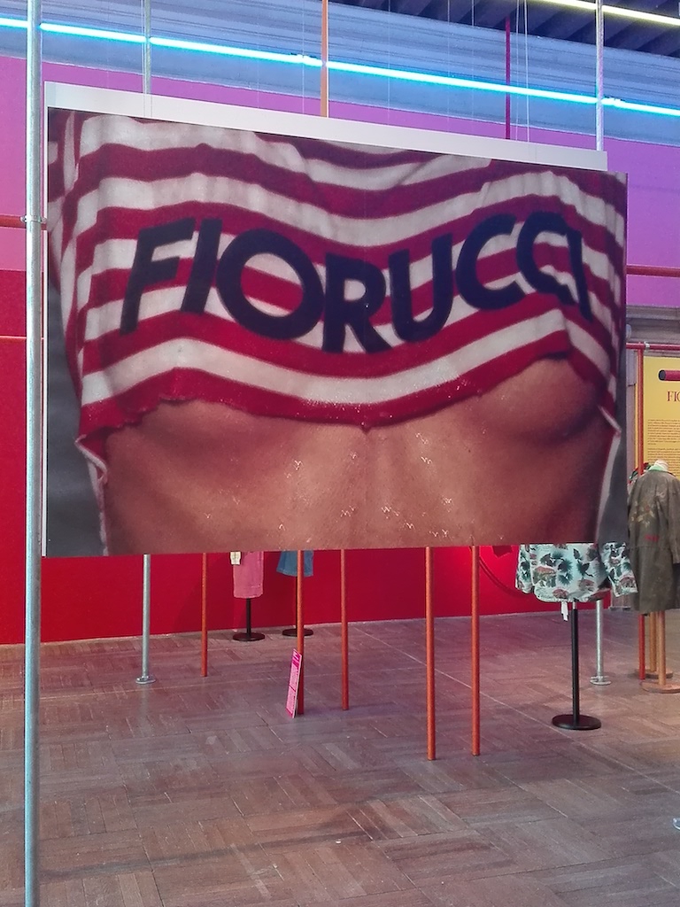 Epoca Fiorucci, le foto della mostra di Venezia Epoca Fiorucci, le foto della mostra di Venezia