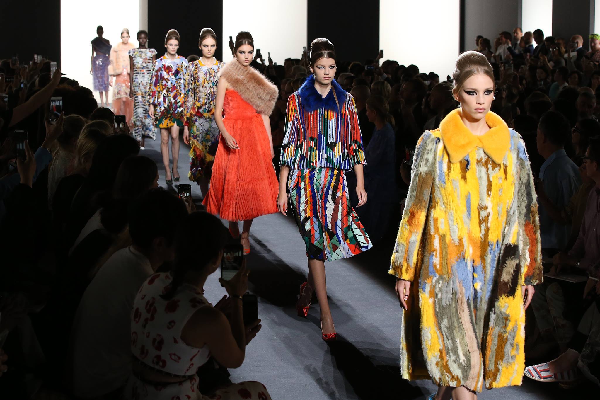 Fendi e l'insostenibile leggerezza della pelliccia Fendi e l'insostenibile leggerezza della pelliccia