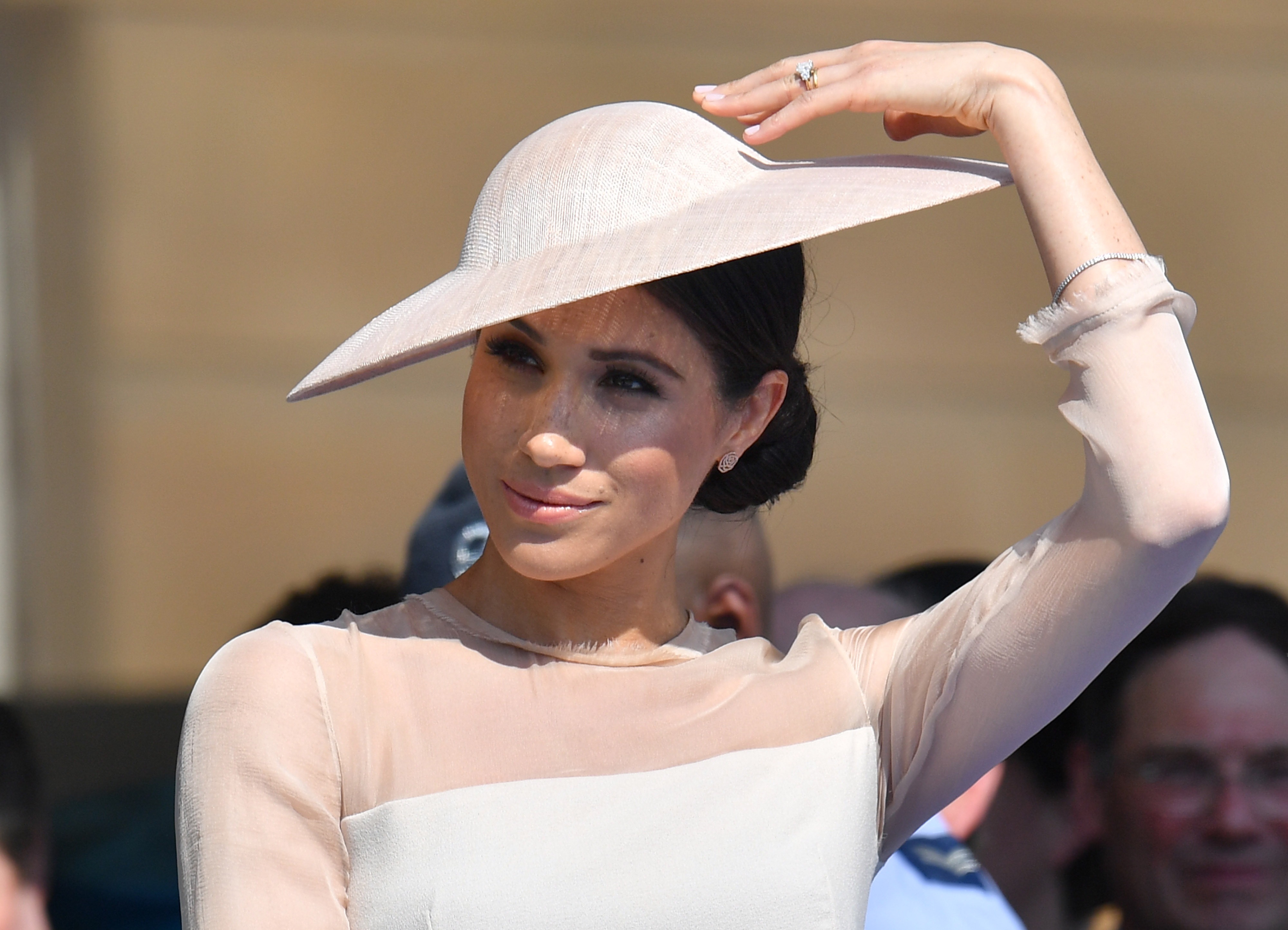 Le versioni low cost delle scarpe più belle di Meghan Markle Le versioni low cost delle scarpe più belle di Meghan Markle