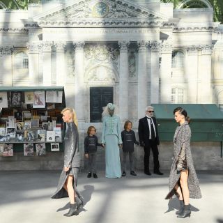 Chanel e il rigore rockabilly di Karl Lagerfeld