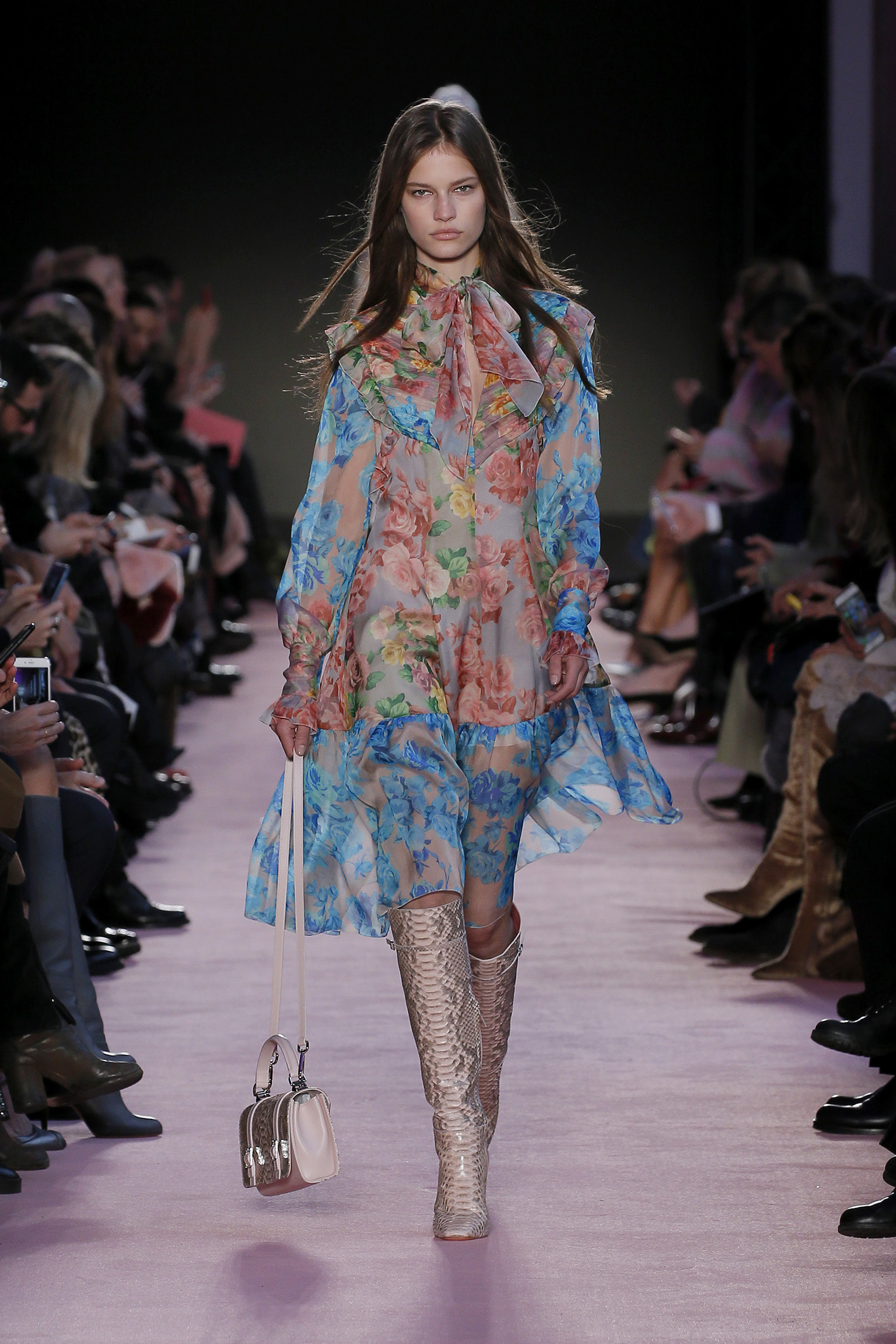 Blumarine, la sfilata Autunno-Inverno 2018/19, le foto