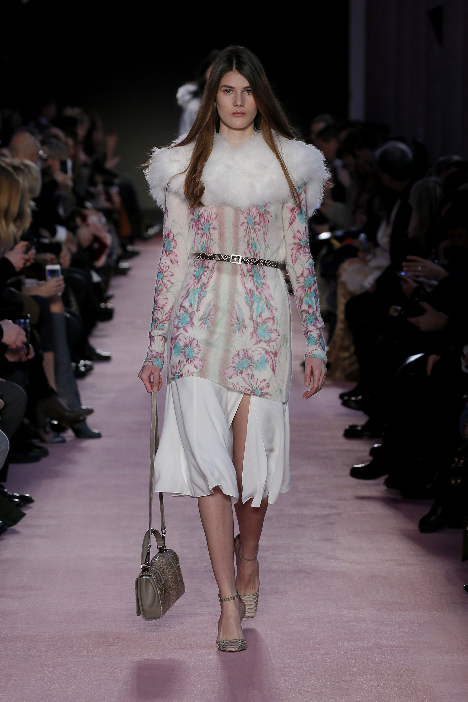 Blumarine, la sfilata Autunno-Inverno 2018/19, le foto