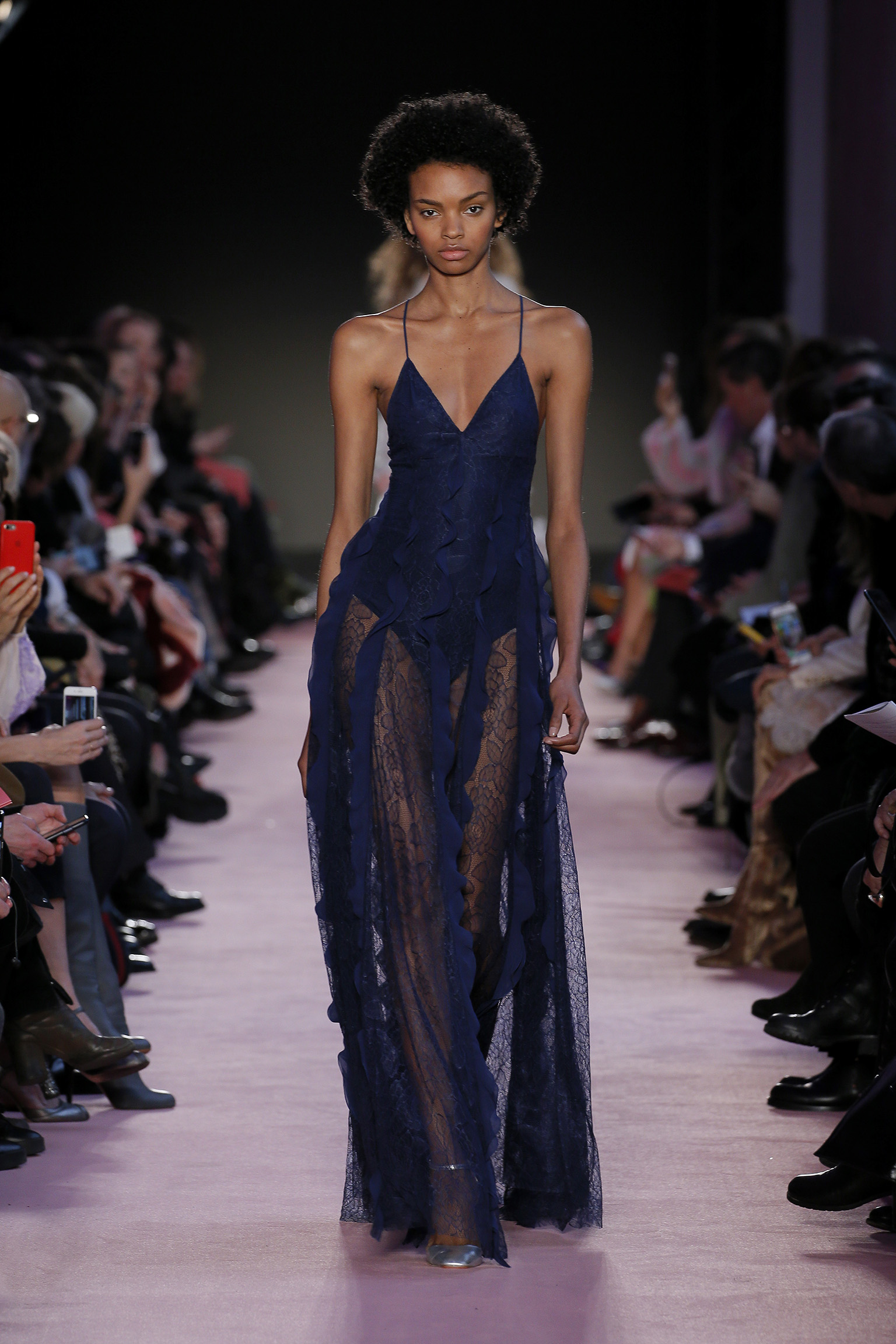 Blumarine, la sfilata Autunno-Inverno 2018/19, le foto