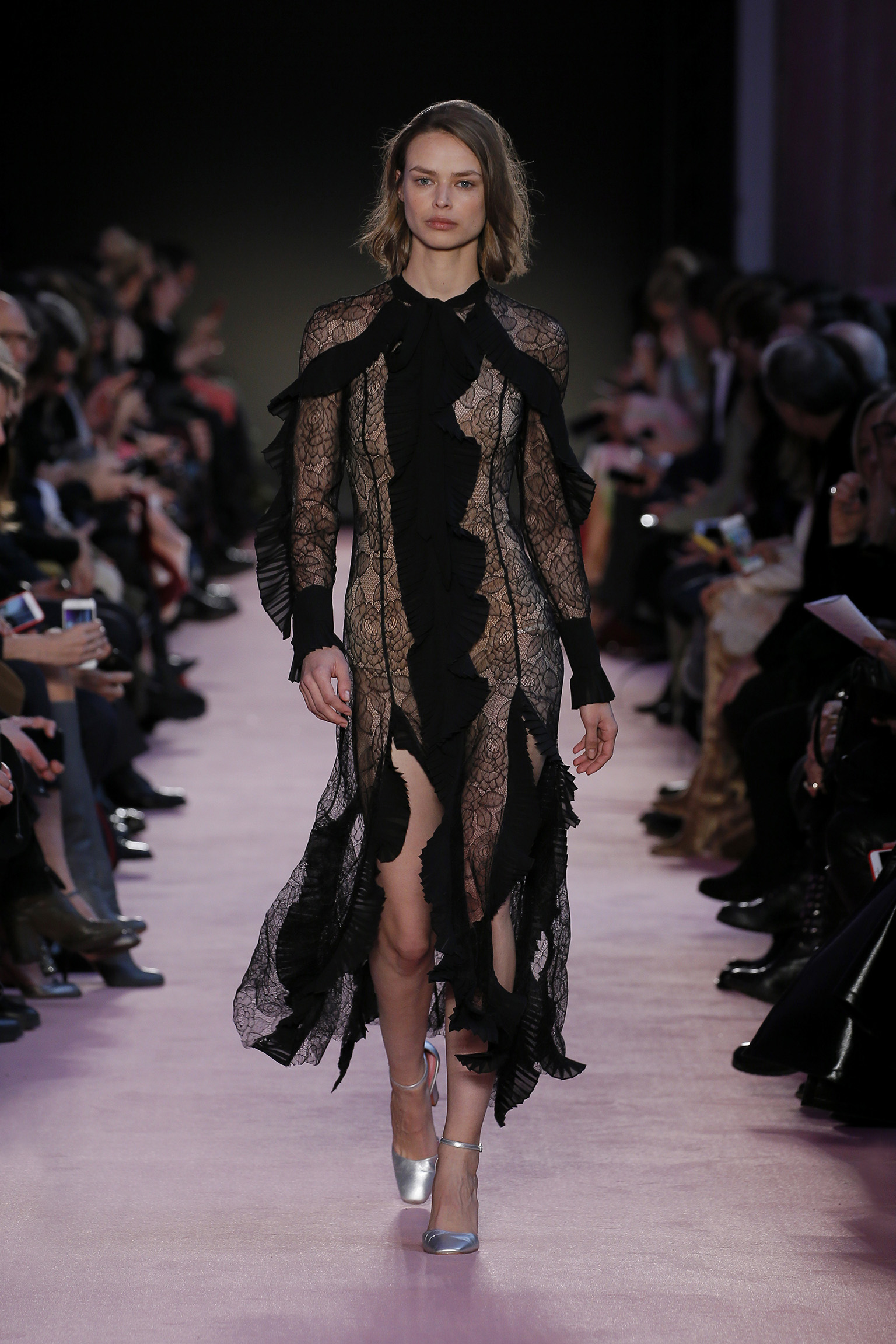 Blumarine, la sfilata Autunno-Inverno 2018/19, le foto