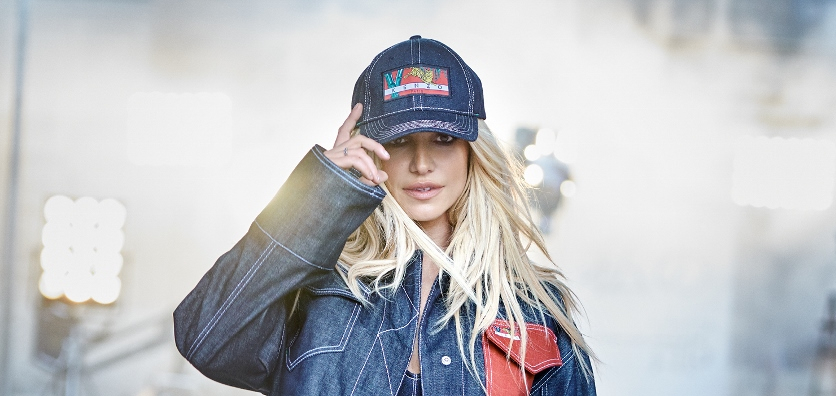 Britney Spears Protagonista Della Campagna Di Kenzo Diredonna Britney Spears Protagonista Della Campagna Di Kenzo Diredonna