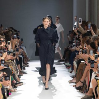 Max Mara: viaggio negli abissi Max Mara: viaggio negli abissi