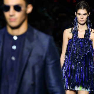 Funzionale e glam: è la moda di Emporio Armani Funzionale e glam: è la moda di Emporio Armani