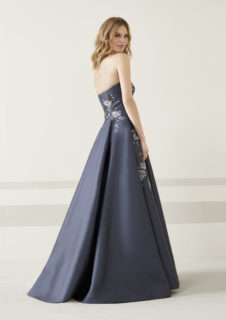 Abiti da cerimonia Pronovias 2019, le foto