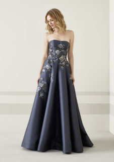 Abiti da cerimonia Pronovias 2019, le foto