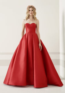 Abiti da cerimonia Pronovias 2019, le foto