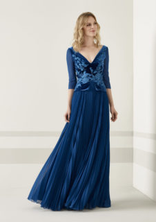 Abiti da cerimonia Pronovias 2019, le foto