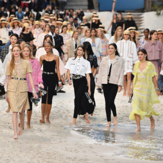 Il dress code Chanel per l'estate 2019 Il dress code Chanel per l'estate 2019