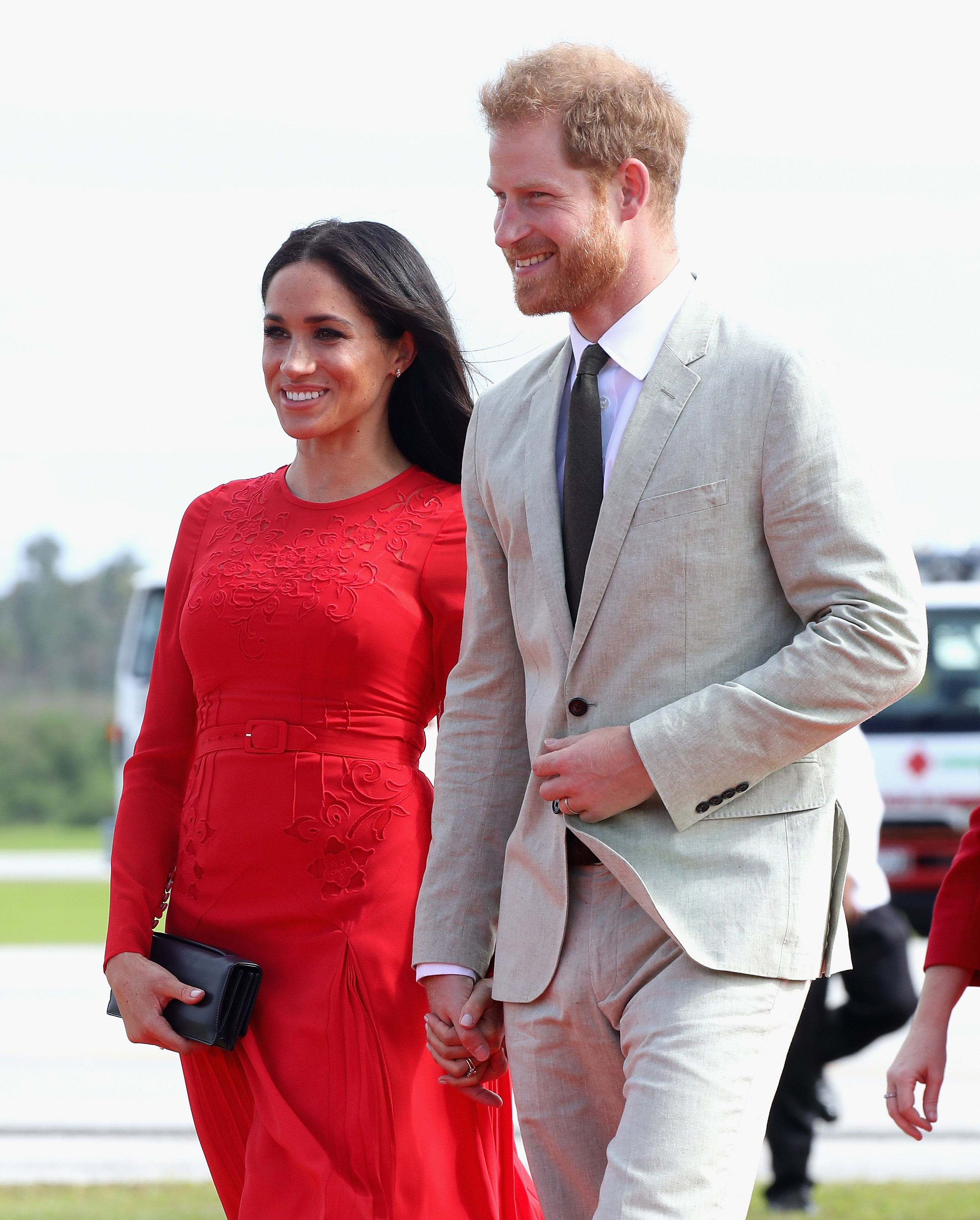 Harry vuole proteggere Meghan dalla stampa e dalla famiglia.