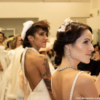 Abiti da sposa in passerella contro la violenza sulle donne Abiti da sposa in passerella contro la violenza sulle donne
