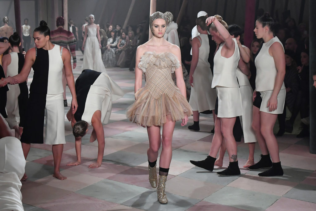 Sfilata Dior alla Paris Haute Couture