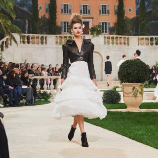 Chanel Haute Couture Primavera-Estate 2019, le foto