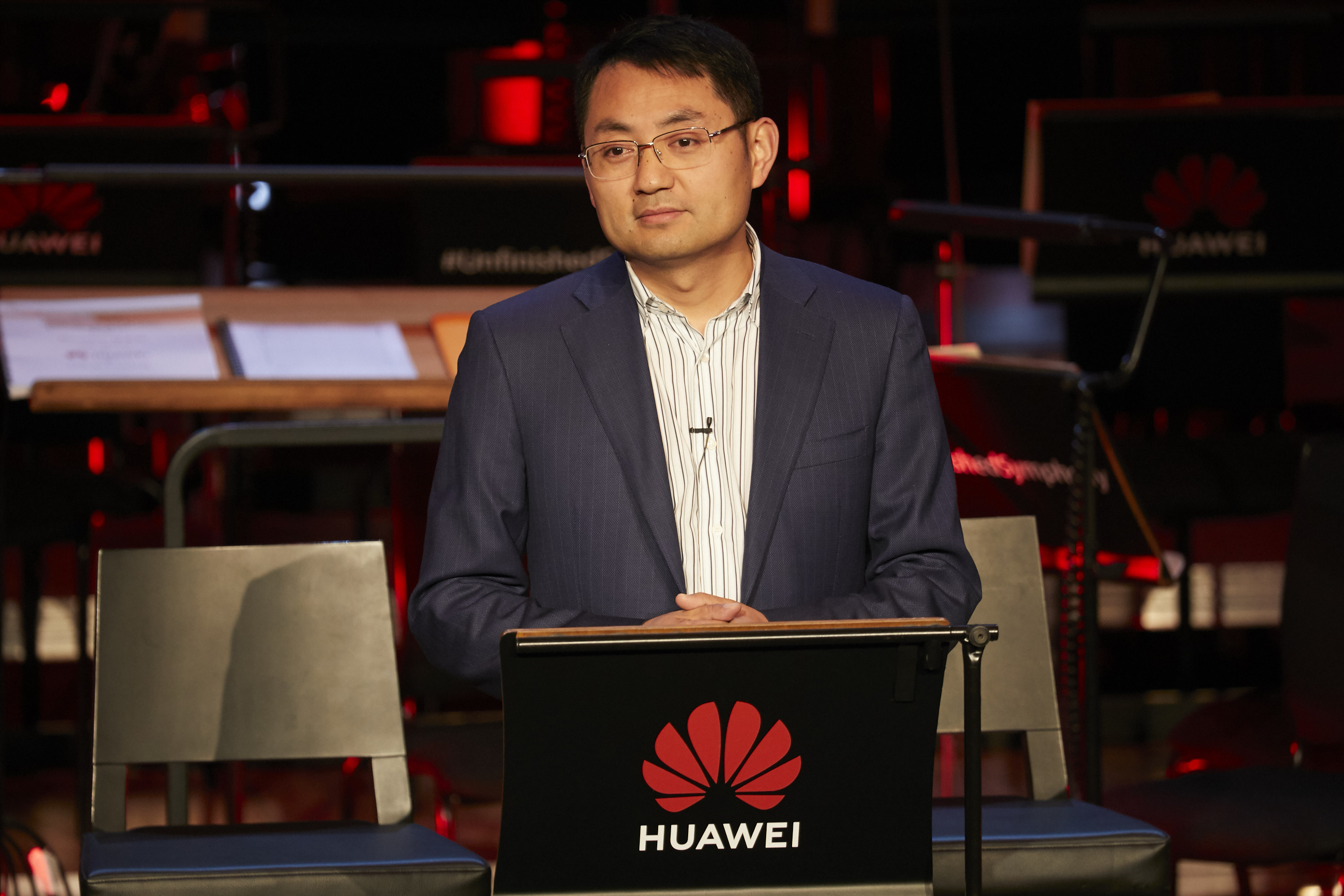 Presentato a Londra Huawei "Unfinished Symphony"
