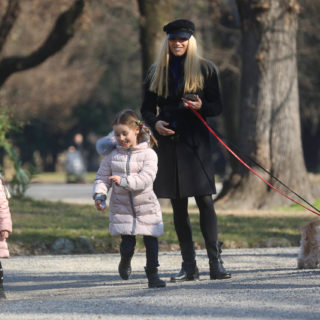 Michelle Hunziker attaccata da Claudia Mori per Adrian Michelle Hunziker attaccata da Claudia Mori per Adrian