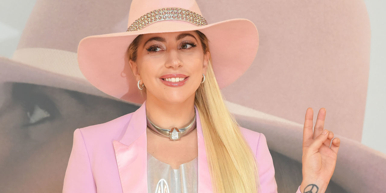 Lady Gaga smentisce la gravidanza e lavora sul nuovo disco