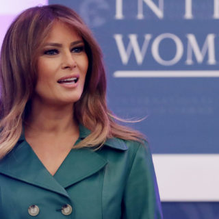 Melania Trump vs Anna Wintour Melania Trump vs Anna Wintour