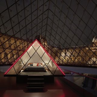 Dormire nella piramide di vetro del Louvre? Da ora si può! Dormire nella piramide di vetro del Louvre? Da ora si può!
