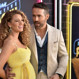 Blake Lively e Ryan Reynolds: terzo figlio in arrivo Blake Lively e Ryan Reynolds: terzo figlio in arrivo