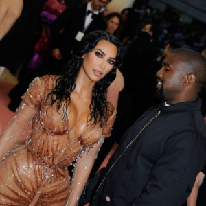 La figlia di Kim Kardashian sul palco a soli sei anni La figlia di Kim Kardashian sul palco a soli sei anni