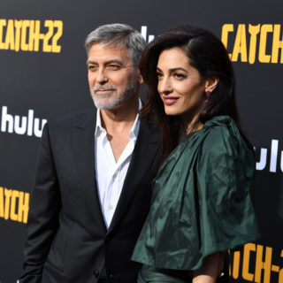 I figli di George e Amal Clooney parlano italiano I figli di George e Amal Clooney parlano italiano