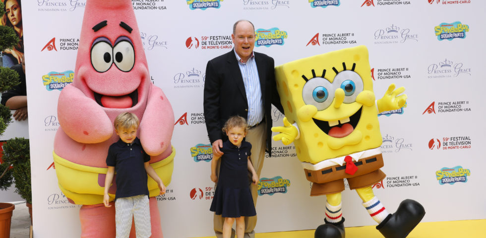 Charlene di Monaco alla 24 Ore di Le Mans e i figli sul ...