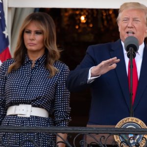 Donald Trump contro gli Oscar di Parasite e Brad Pitt Donald Trump contro gli Oscar di Parasite e Brad Pitt