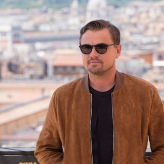 DiCaprio e la fidanzata innamoratissimi in Italia