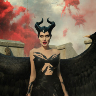 Angelina Jolie e Michelle Pfeiffer a Roma per Maleficent II Angelina Jolie e Michelle Pfeiffer a Roma per Maleficent II