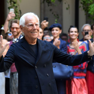 Giorgio Armani: passerella a porte chiuse