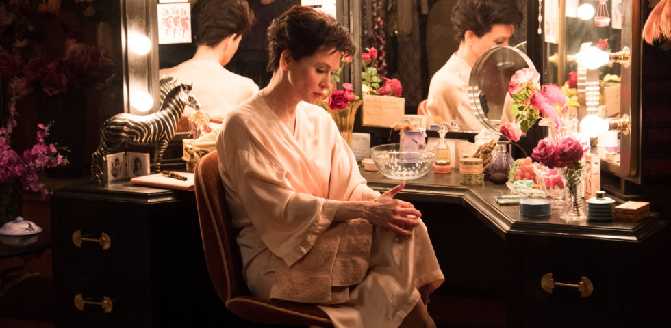 Judy, trama e recensione del film con Renée Zellweger