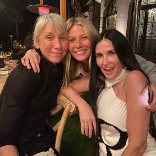 Gwyneth Paltrow e Demi Moore a cena senza trucco (foto)