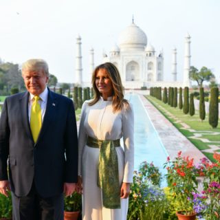 Melania, Diana, Kate: gli iconici scatti al Taj Mahal