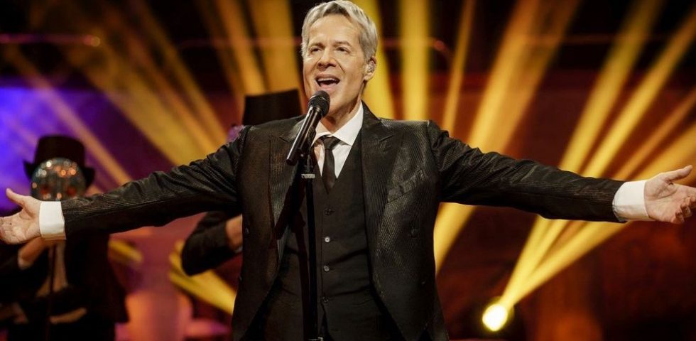 Dieci cose che (forse) non sai su Claudio Baglioni, imitato a Star in the Star
