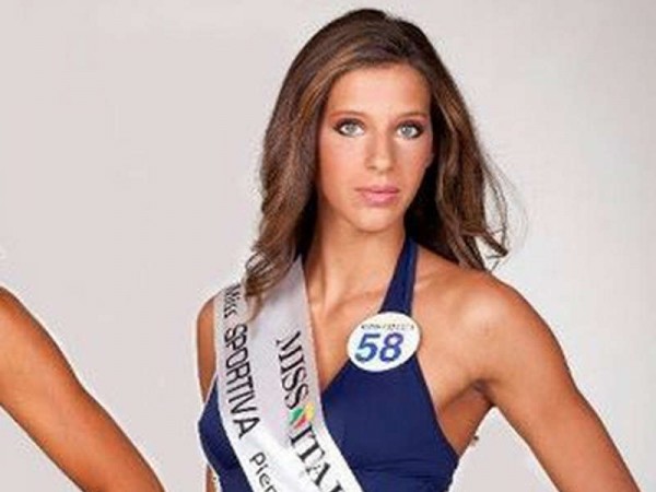 Giulia Calcaterra Velina Nuda Sul Web DireDonna