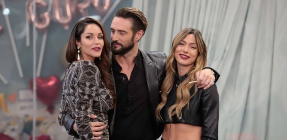 Delia Duran e Soleil Sorge si baciano al GF vip, la reazione di Alex Belli