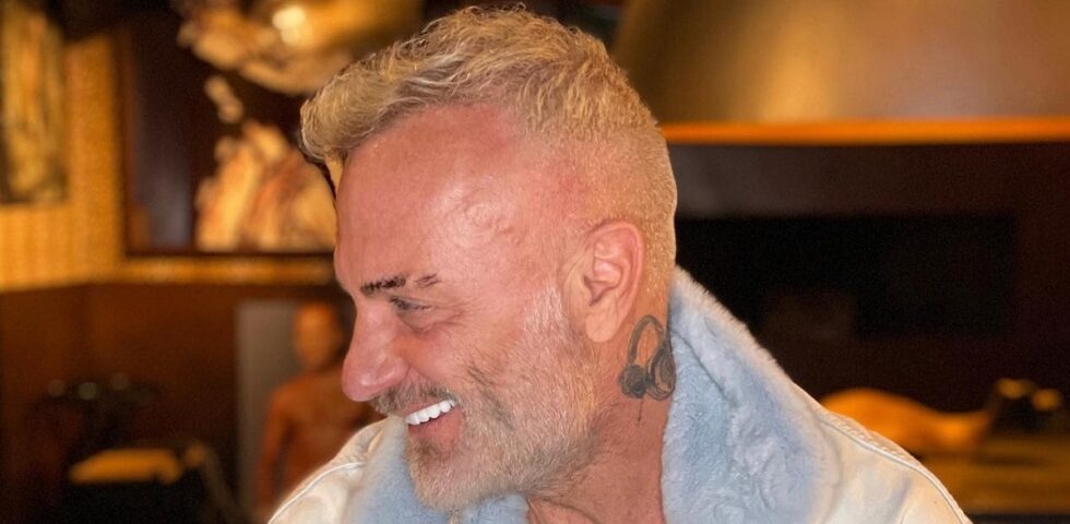 Lo staff di Gianluca Vacchi difende il proprio boss con un video su Instagram Lo staff di Gianluca Vacchi difende il proprio boss con un video su Instagram